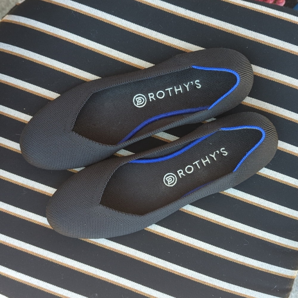 NWOT Rothy's The Flat Round Toe Size 10